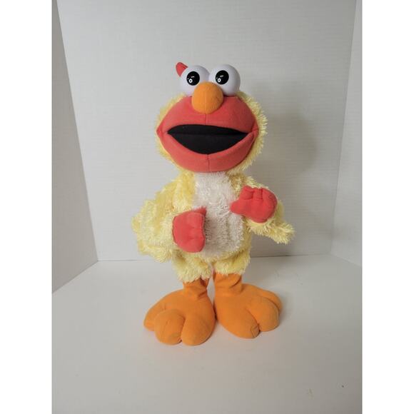 Tickle Me Elmo Chicken Dance 2001 Fisher Price Mattel Dances Sings Talks‎ - Picture 1 of 4